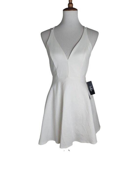 Lulu's Dresses & Skirts - Lulu's Believe in Love White Backless Skater Dress Womens Small